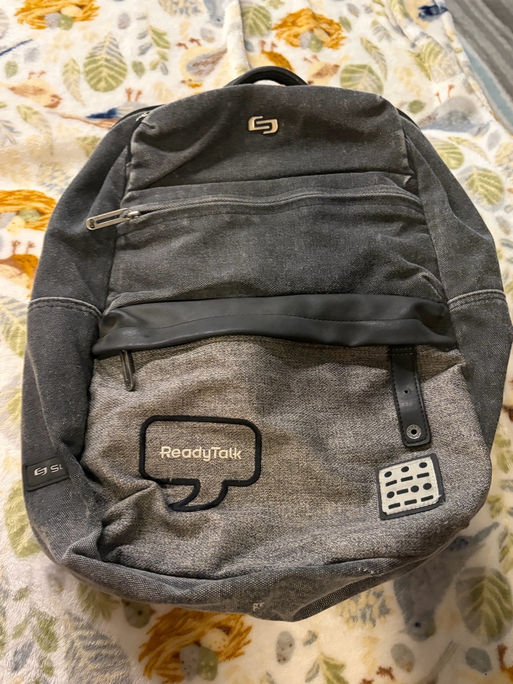 Grey Solo Casual Men's Backpack